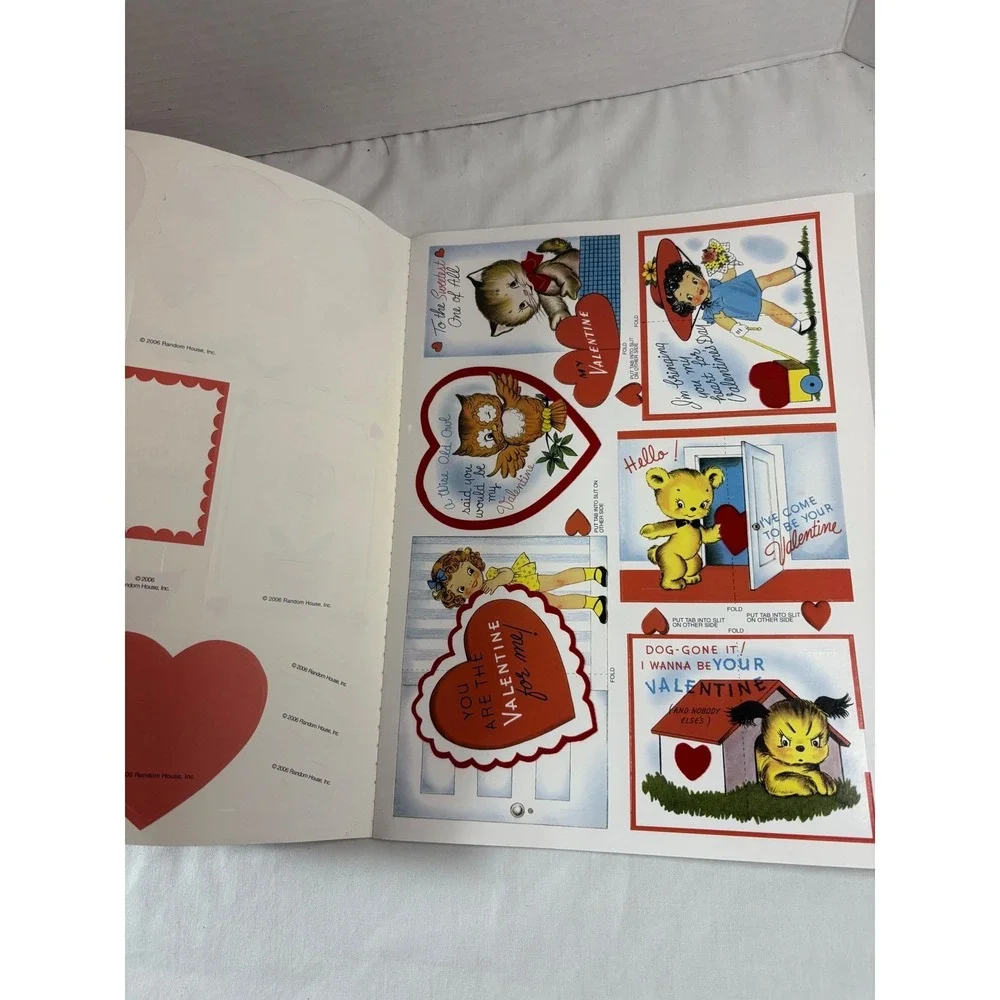 Vintage‎ Valentines Punch Out and Assemble Activity Book Vivian Robbins 2006